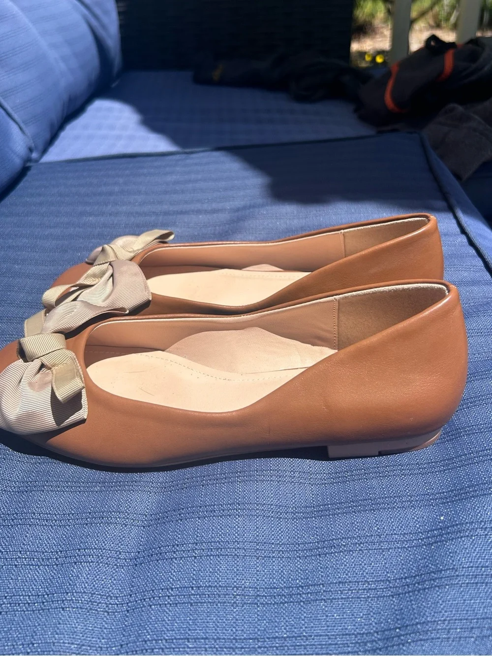 Marcelle Vignon Women’s Brown Shoes Square Toe Flats Olive Bow Size 38.5